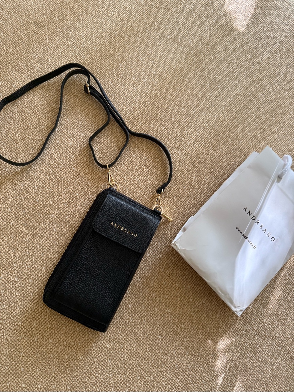 Andreano Genuine Italian Leather Phone Crossbody Wallet Black NWT-Style